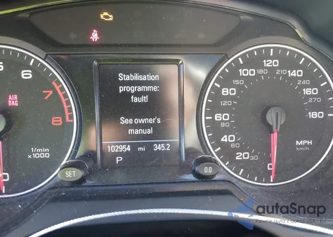 2011 Audi Q5 2.0T Premium из США, поврежденный, VIN WA1LFBFP8BA024811